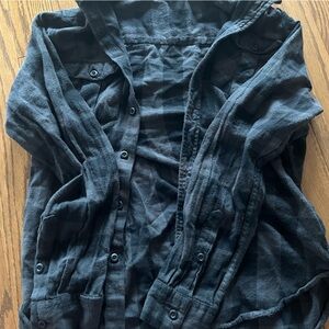 American Eagle black and white plaid flannel